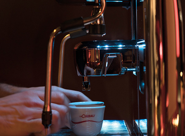 Nueva interacción entre el barista y la máquina