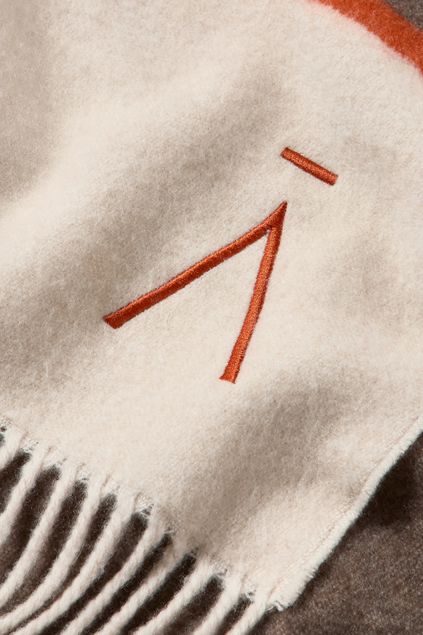 Luxury Cashmere Blanket – Brown Cashmere – Aman Signature