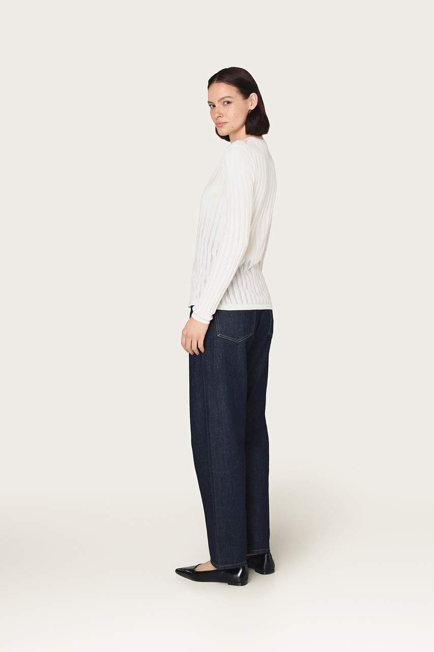 Ivory Cashmere Cardigan - Stylish and Soft - Aman Essentials