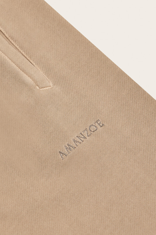 AMAN SHOPページ Aman Essentials - Luxury Skincare, Fragrances & Accessories
