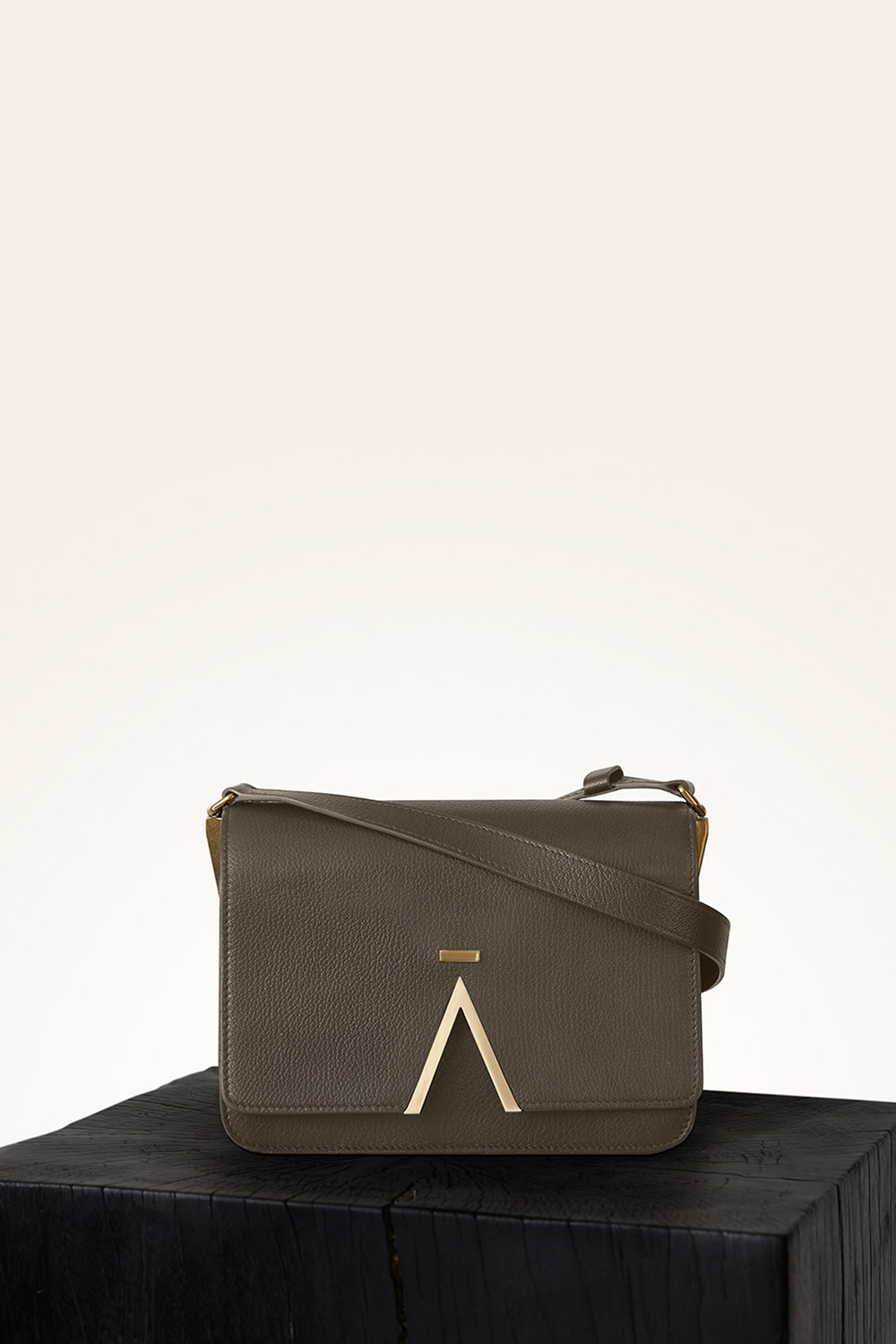 E.B.M[イービーエム] Strap Detail Suede Shoulder Bag This Suede Bag Is Trending? Let's Talk About It. - YouTube