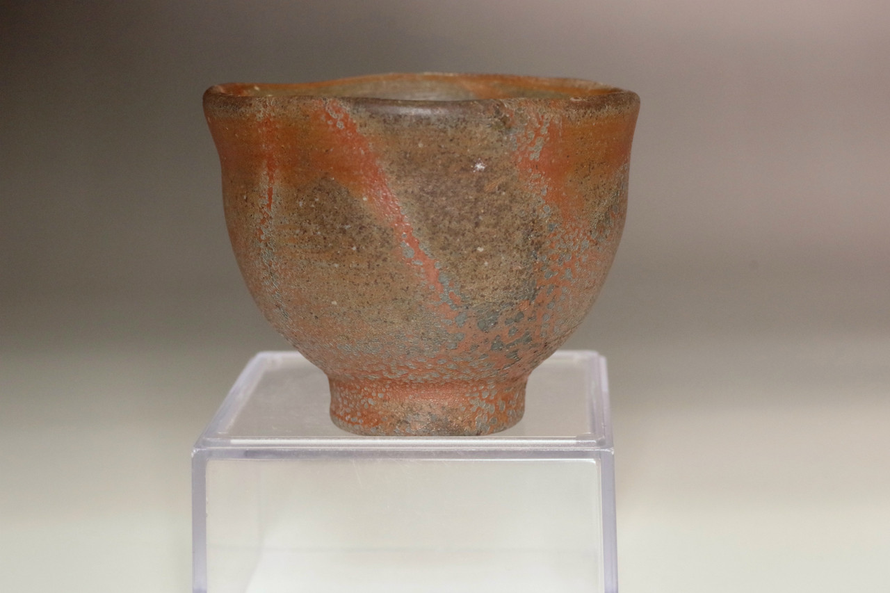 Fujiwara Kei (1899-1983) Vintage bizen pottery sake cup #4996