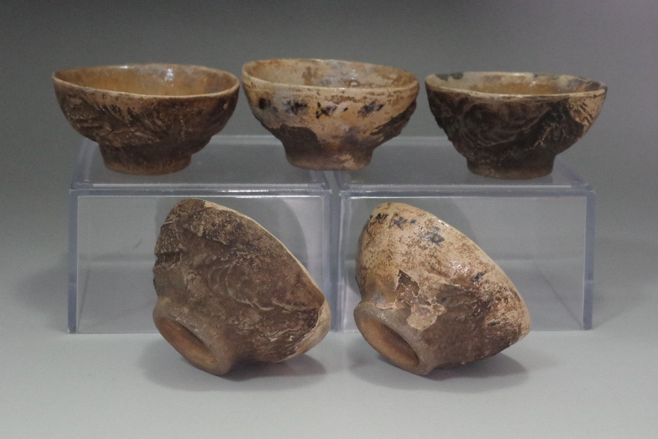 Antique Japanese CHINOIKE pottery cups #5107