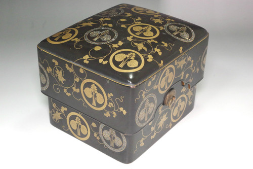 Antique Japanese Makie and Raden Lacquer Storage Box #5476