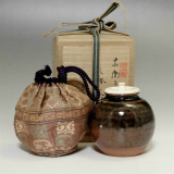 bunrin-pottery-tea-caddy.jpg