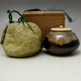 taikai-pottery-tea-caddy.jpg