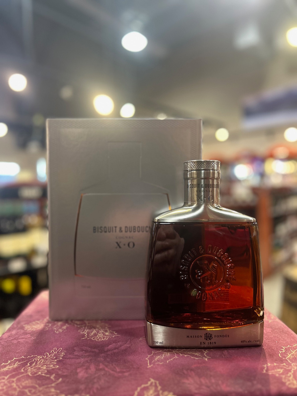 ［コニャック］［古酒］ビスキー Bisquit XO BISQUIT & DUBOUCHE XO 750 ML - Keg n Cork Liquor Company Ltd.