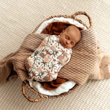 SNUGGLE HUNNY KIDS PALM SPRINGS ORGANIC SNUGGLE SWADDLE & BEANIE SET