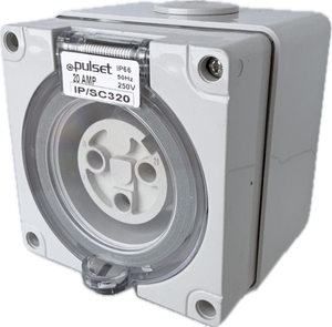 3 Round Pin Socket - 20Amp