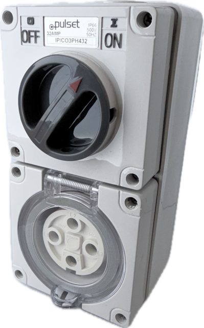 3 Phase 4 Round Pin Combo - 32Amp