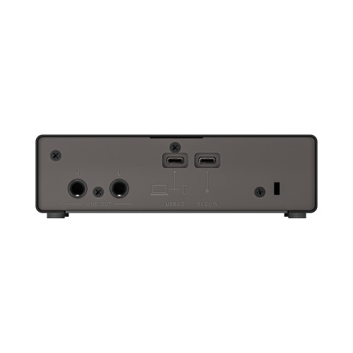 Yamaha UR22MK3 baksida/anslutningspanel
