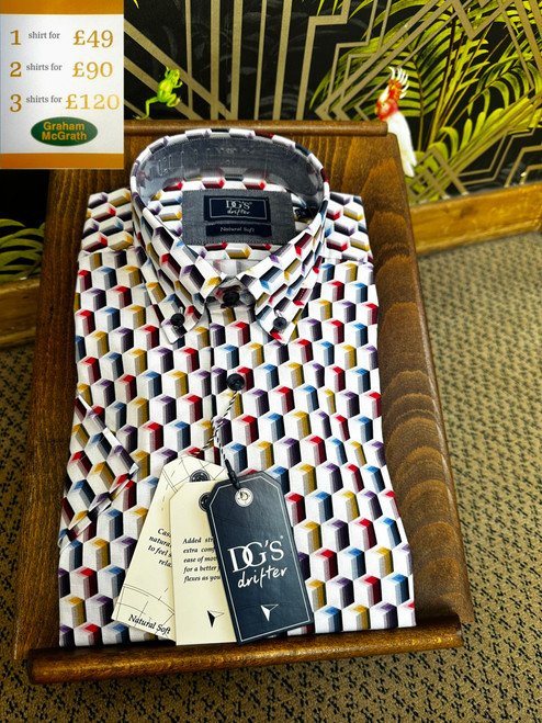 Douglas & Grahame - Geometric Short Sleeve Shirt