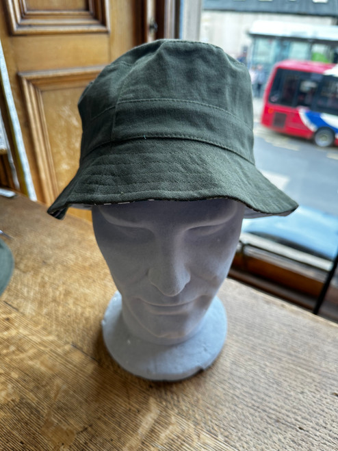 Failsworth - Reversible Bucket Hat - Khaki & White