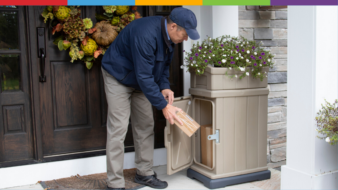 Multiple Ways to Use the Hide Away Delivery and Storage Box Multiple Ways to Use the Hide Away Delivery and Storage Box