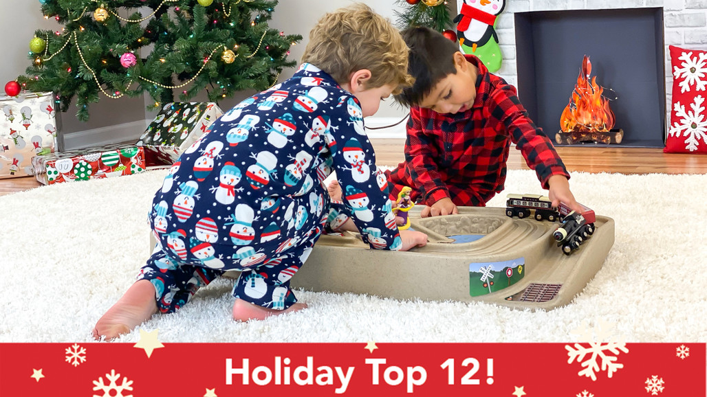 Simplay3's Holiday Top 12