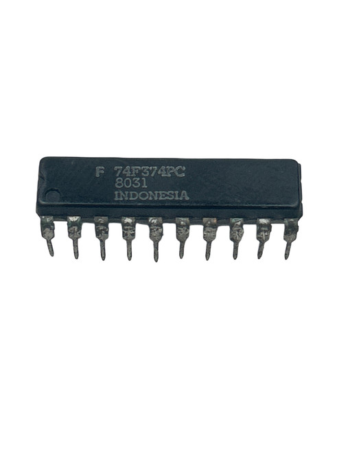 Fairchild 74F374PC Octal D-Type Flip-Flop IC