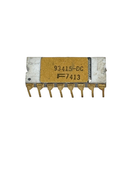 Dual D-Type Flip-Flop IC (Gold Ceramic)