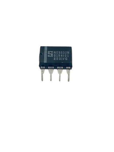 Dual Low-Noise Operational Amplifier IC