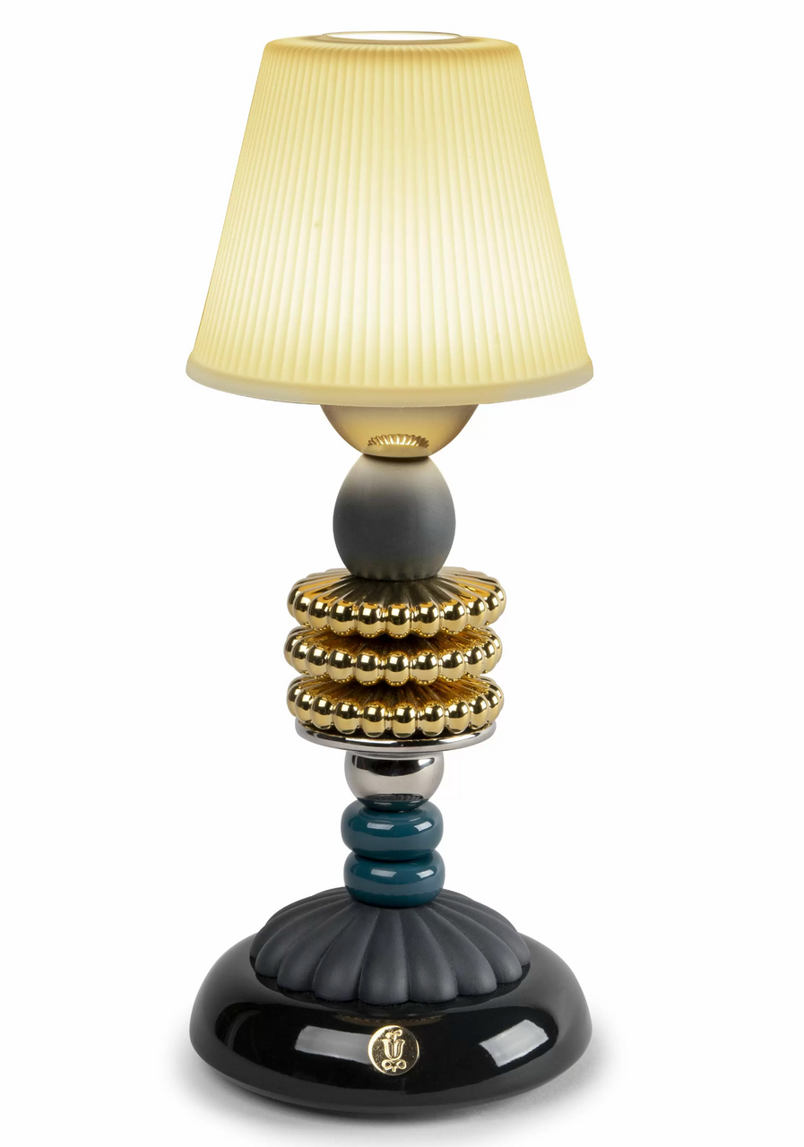 Firefly lamp by Olga Hanono 01024138