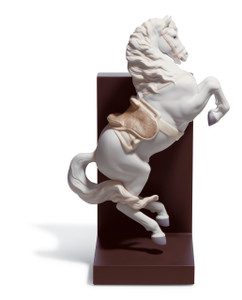 LLADRO HORSE ON COURBETTE (01018254 /18254)