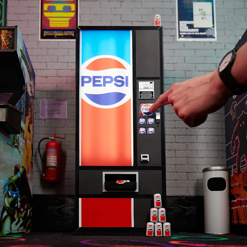 Official Quarter Arcade Pepsi USB Hub - Stone Age Gamer