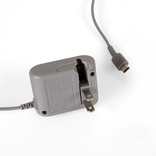 Handheld Charger for Nintendo DS Lite
