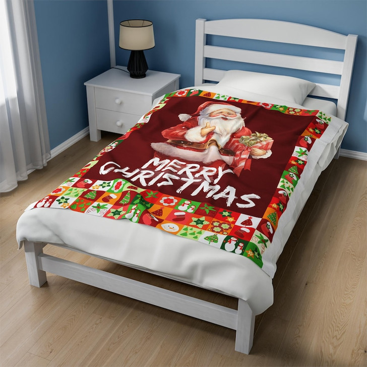 FUNSTUFFPRINT Merry Christmas Blanket, Cozy Fleece Throw, Santa Blanket, Festive Merry Christmas Design, Perfect Winter Bedspread, Perfect Christmas Gift