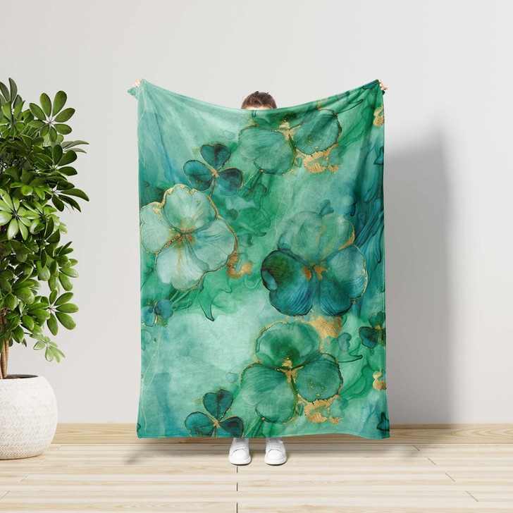 FUNSTUFFPRINT Four Leaf Clover Blanket, Home Decor, St Patricks Day Gift, Irish Blanket, Mother Blanket, Farmhouse Decor, St Pattys Day, Gift For Women