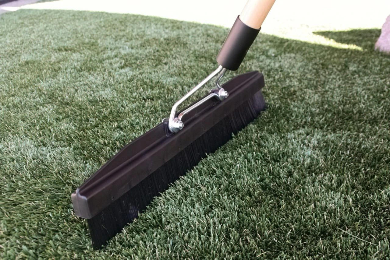 StainOut System Carpet Brush - 18” 