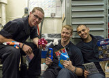 Send Your Soldier a Gift: Best Care Package Tips
