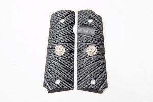Wilson Combat Grips 1911 Full Size Black G10 Starburst Pattern Beveled Bottom Wilson Combat Grips 1911 Full Size Black G10 Starburst Pattern Beveled Bottom