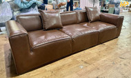 The most popular brown leather sofa models