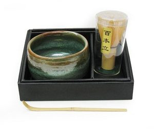 Japanese Matcha Tea Ceremony Set Bowl Whisk Chasen Green