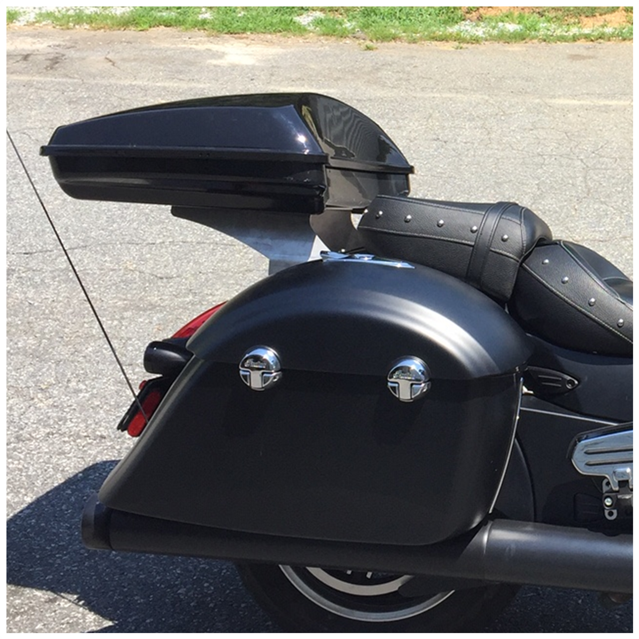 Quick detail Indian Rack in polished stainless steel (tour pack not included)