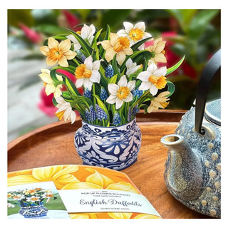 FreshCut Paper™ English Daffodils Mini Pop-Up Bouquet