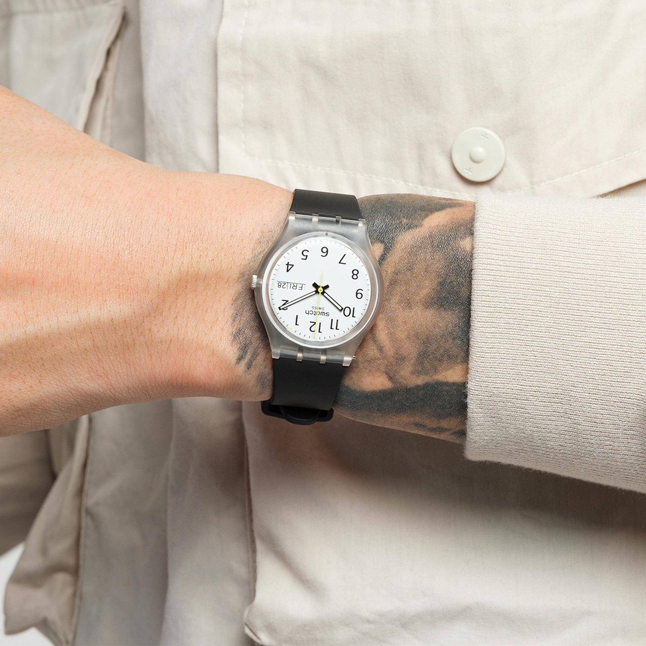 GE726: Swatch Rinse Repeat Black Watch.