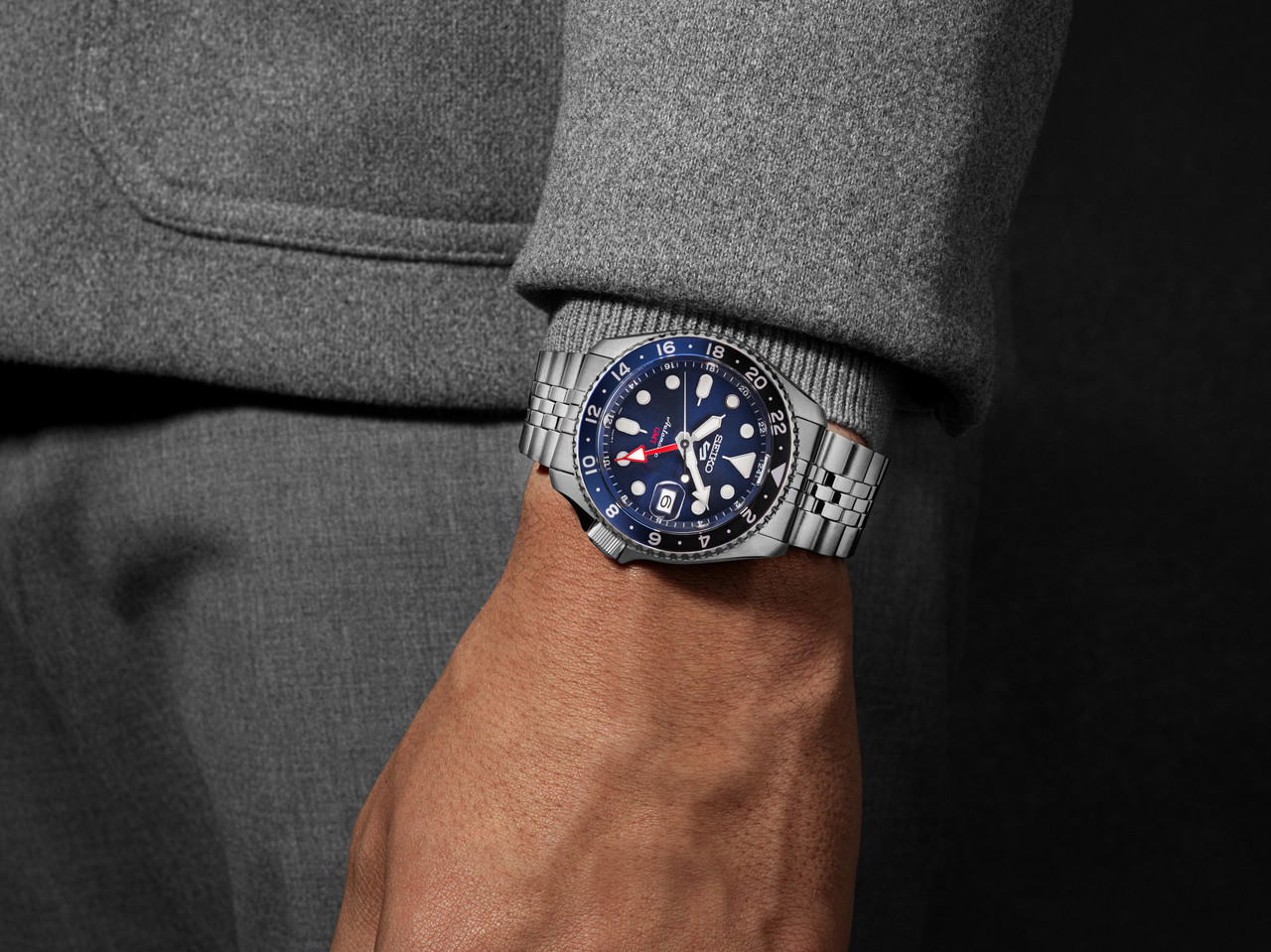 Seiko SSK003K1 Blueberry GMT 5KX Re-Issue Blue Dial 5 Sports Watch