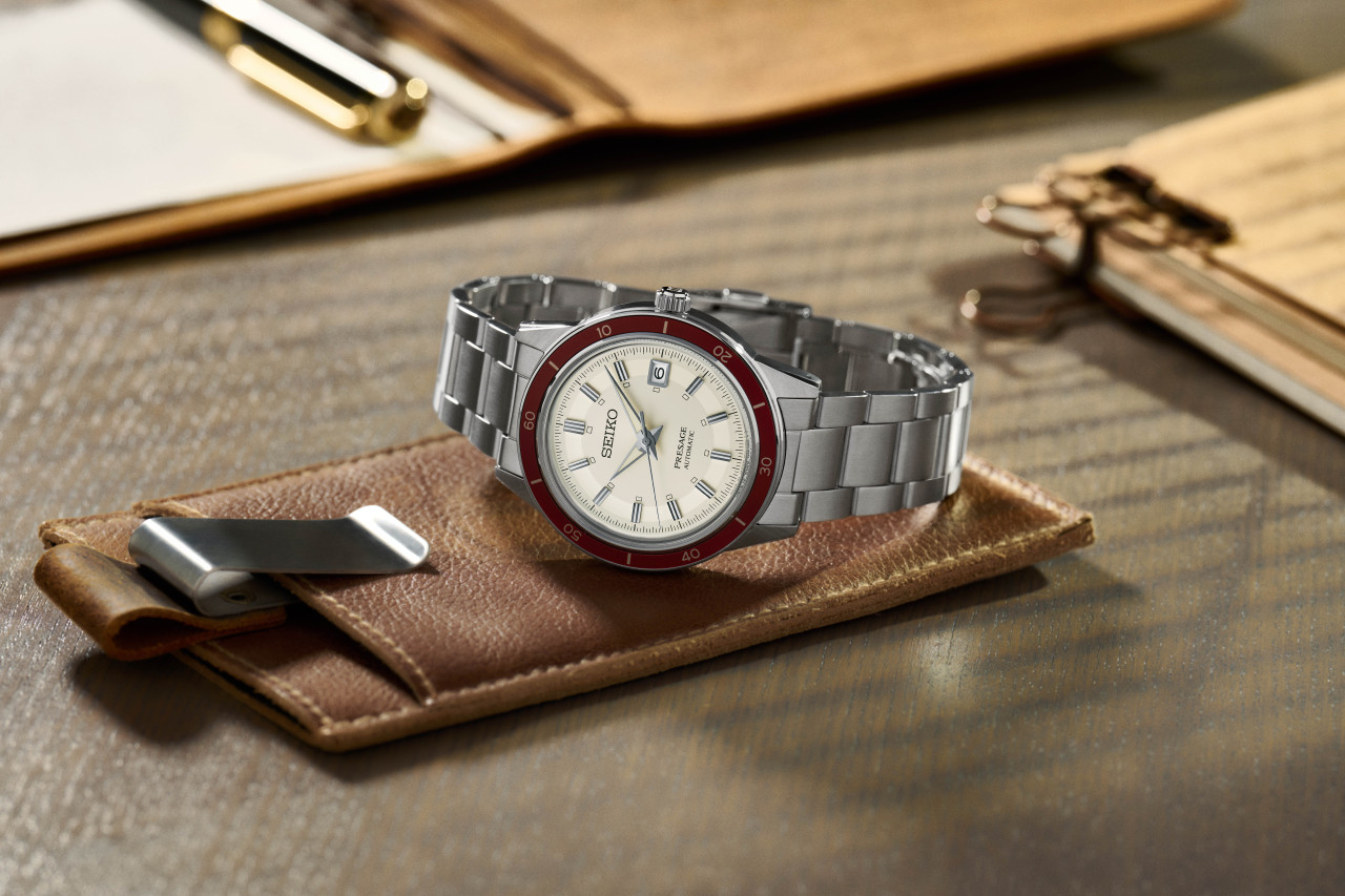 SRPH93J1: Seiko Presage Style 60s Red Bezel Watch