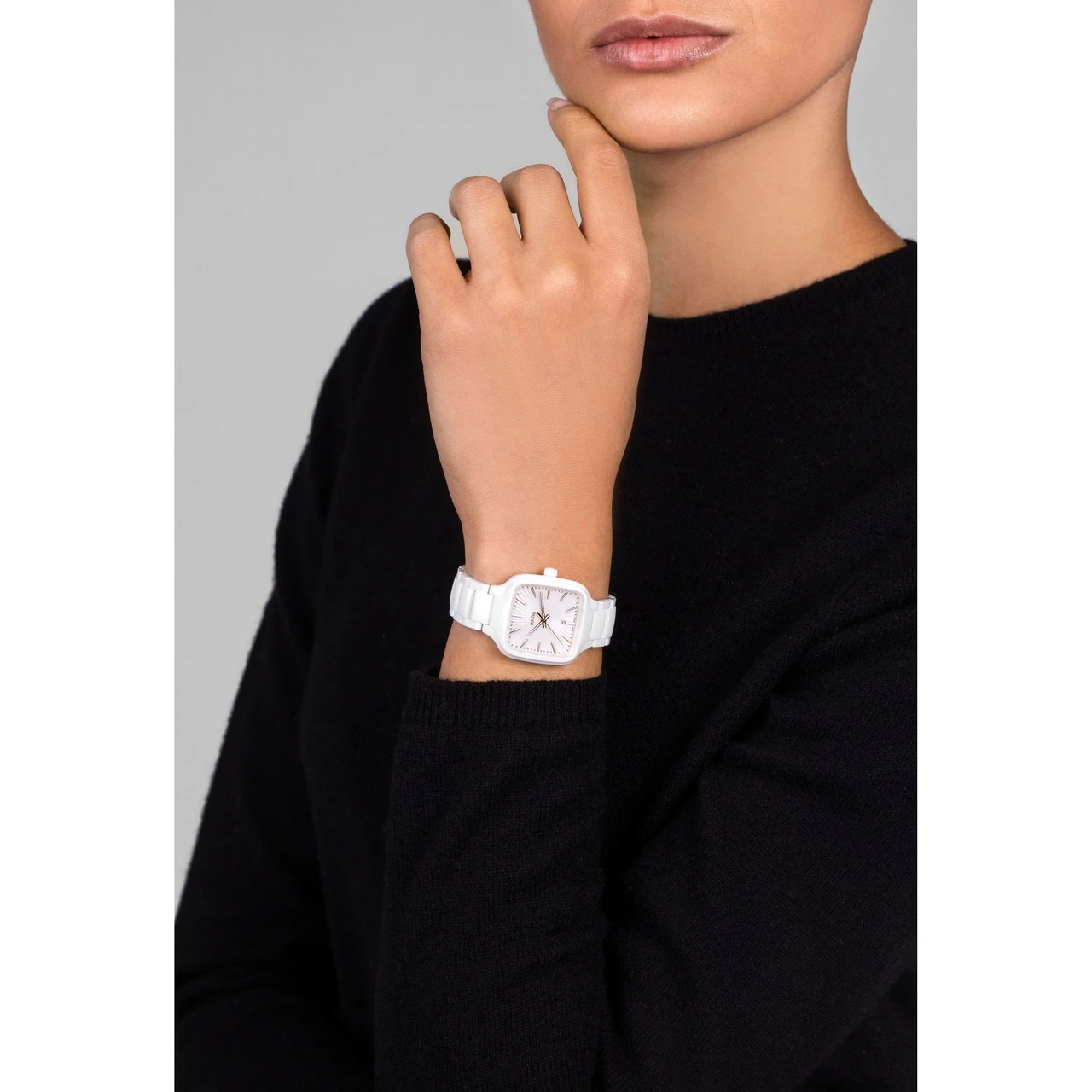 Rado True Square White Sapphire Bracelet Watch R27072012