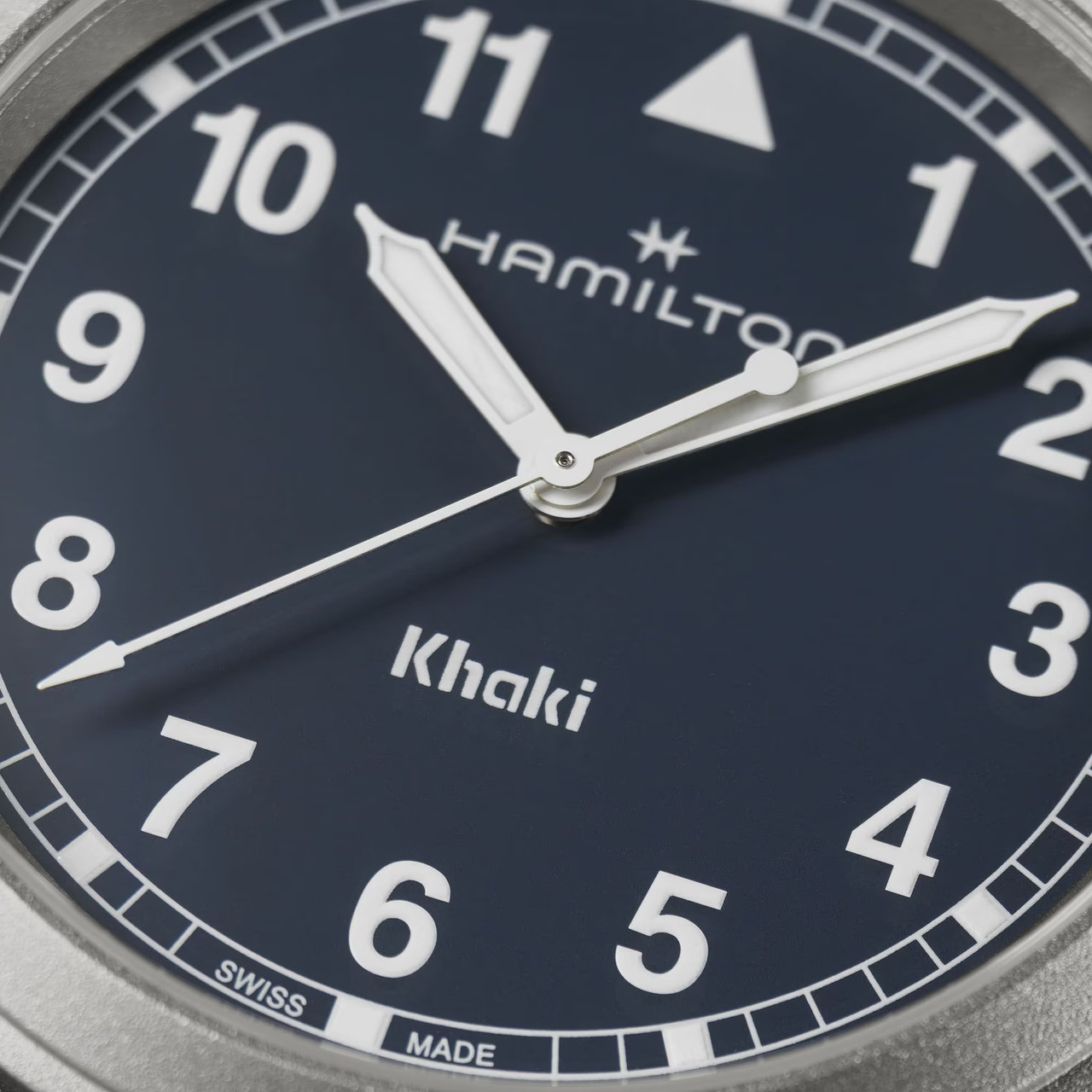 Hamilton Khaki Field Swiss Quartz Blue Watch H69401940