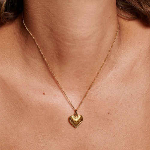Hot Diamonds X Golden Edit Essence Heart Pendant | Silver