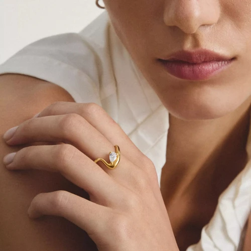 Thomas Sabo Ring | Wave Zirconia | Yellow Gold | Teardrop Shape | TR2543-M01-14-54