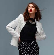 Gift Ideas For A Classic Woman