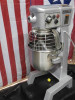 Very Nice Hobart D300T 30 Qt Dough Bakery Pizza Mixer 3/4 HP 3P