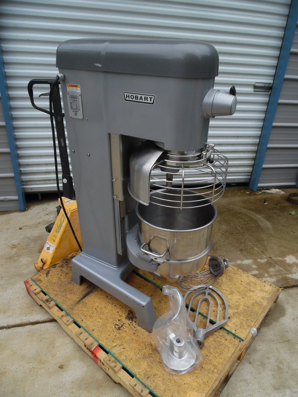 Hobart School Overstock D340 40 Qt Mixer 208-230V Single Phase