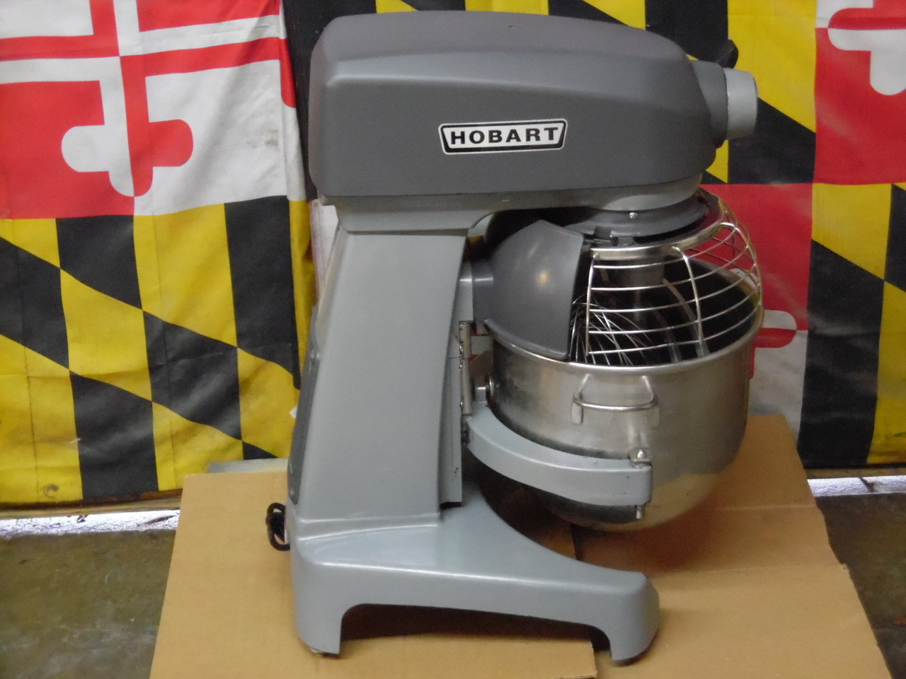 Hobart HL200 20 QT Dough Bakery Mixer 1/2 hp - eZkwip Restaurant