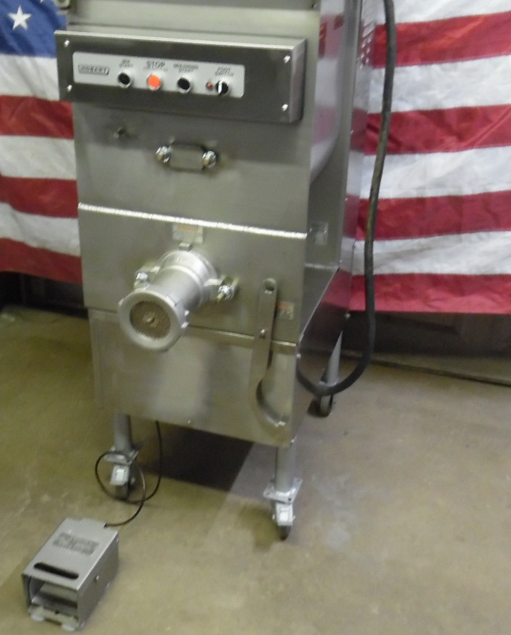 Hobart MG1532 Meat Grinder Mixer Chopper - eZkwip Restaurant Equipment