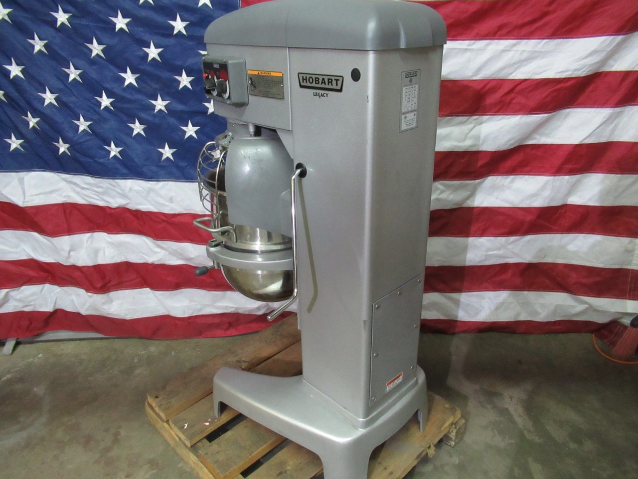 Hobart Legacy HL400 40Qt Dough Mixer 200-240V 1 Phase - eZkwip