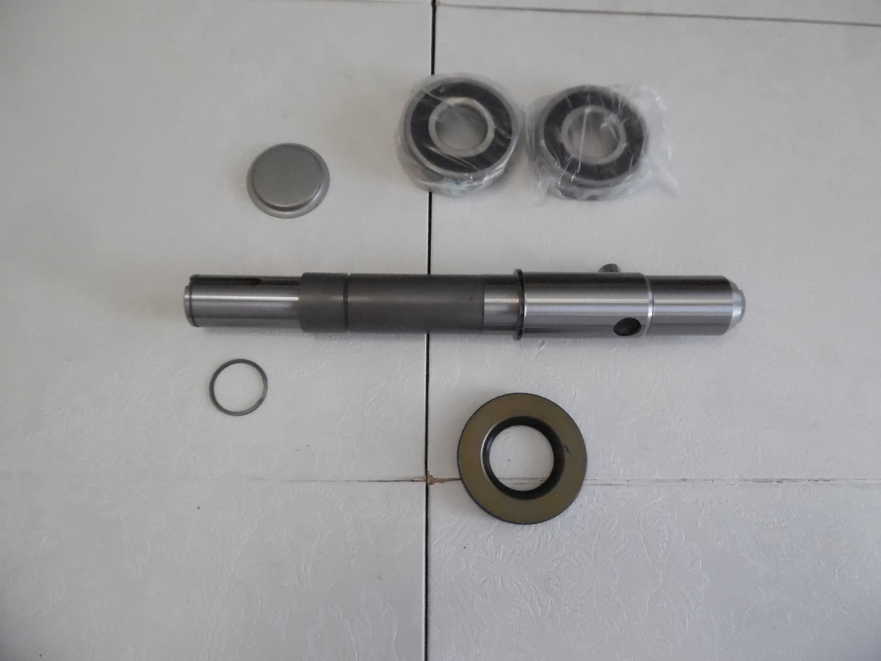 Hobart 00-913102-00311 Agitator Shaft Kit, H600 &L800