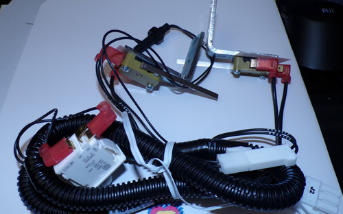 Hobart 00-937438 INTERLOCK SWITCH ASSEMBLY